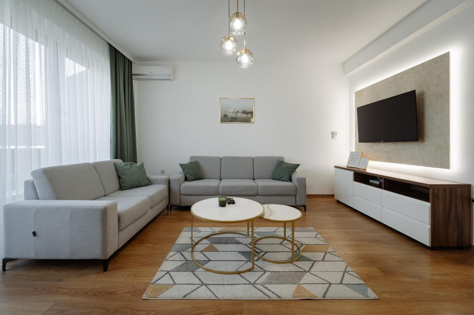 Apartman Square Trg Prijedor Buitenkant foto